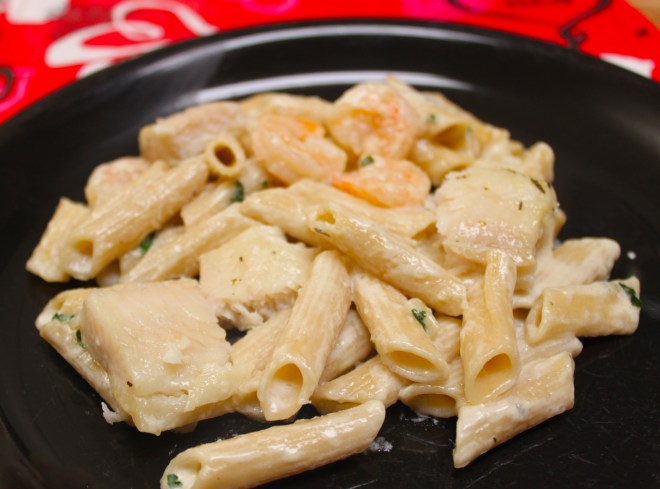 Gluten Free Seafood Pasta with Garlic Cream Sauce | Small Town Living in Nevada