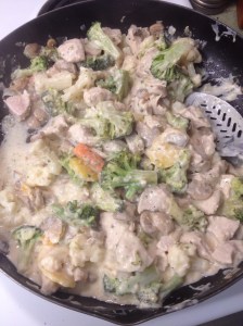 Gluten Free Alfredo Pasta with Turkey and Veggies | Small Town Living in Nevada