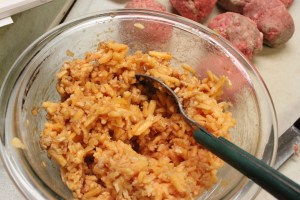 Gluten Free cheese stuffed hamburgers | Small Town Living in Nevada