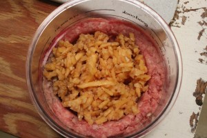 Gluten Free cheese stuffed hamburgers | Small Town Living in Nevada